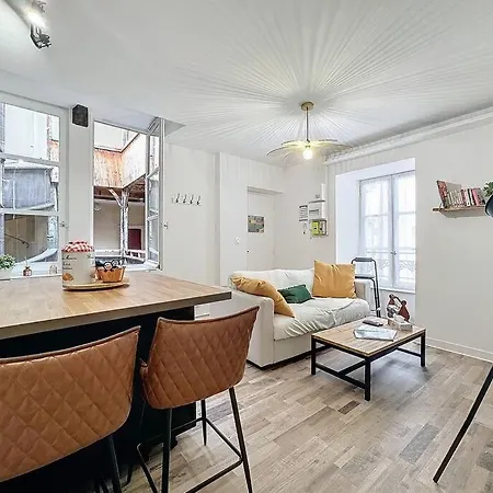 Montferrand 5 Pers Apartment *